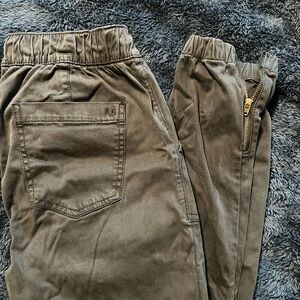 American Eagle Black Jogger Pants